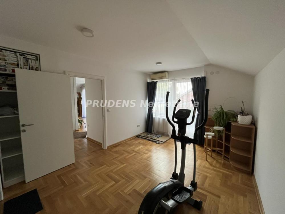 Slika 11 - Josipa Šenera, Trosoban stan na prodaju, 137m2, 375.000€