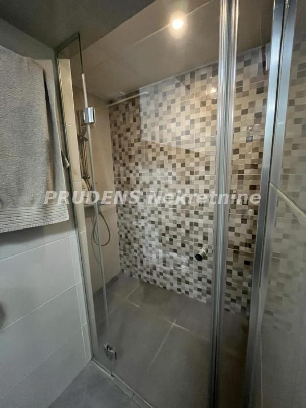 Slika 8 - Josipa Šenera, Trosoban stan na prodaju, 137m2, 375.000€