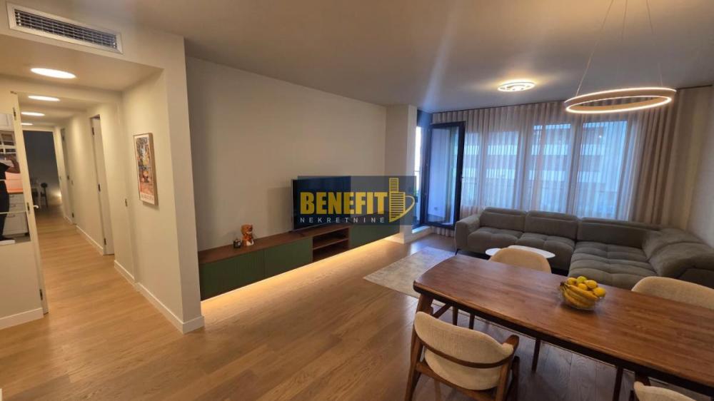 Slika 2 - Četvorosoban stan na prodaju, 119m2, 467.000€