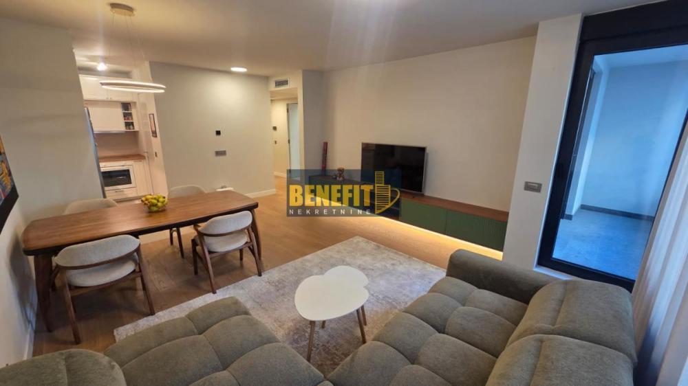 Slika 1 - Četvorosoban stan na prodaju, 119m2, 467.000€