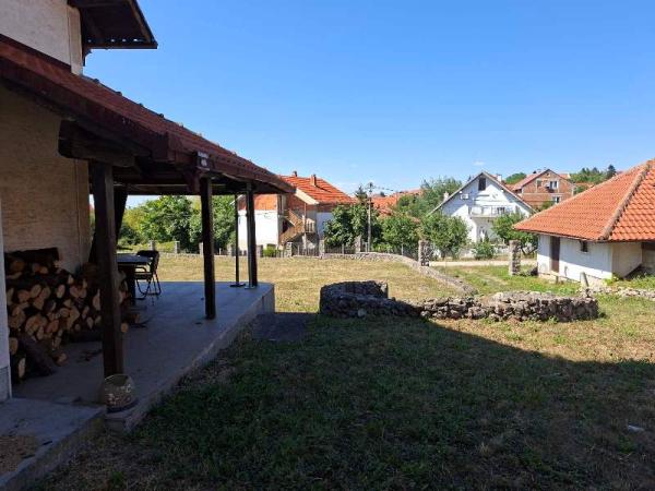 Slika 3 - Brdska,  Kuća na prodaju, 290m2, 380.000€