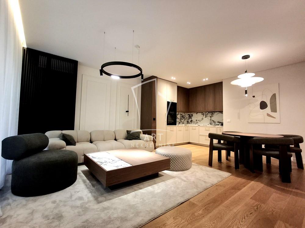 Slika 2 - Bulevar Kralja Aleksandra, Trosoban stan za izdavanje, 88m2, 1.900€