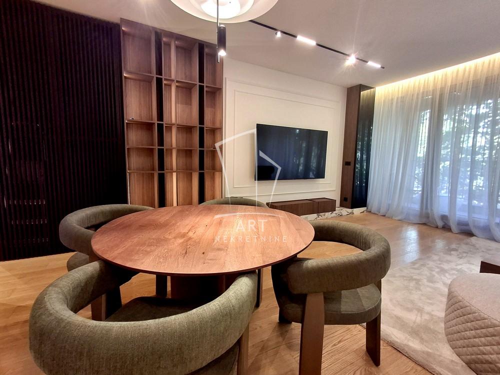 Slika 4 - Bulevar Kralja Aleksandra, Trosoban stan za izdavanje, 88m2, 1.900€