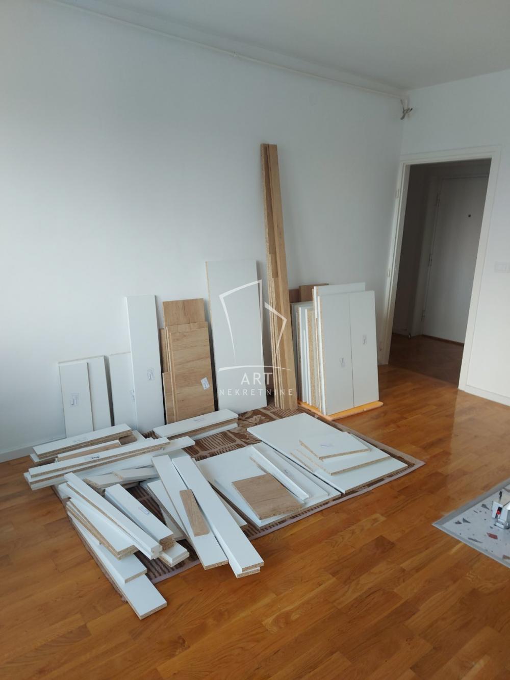 Slika 2 - Vojvode Milenka, Jednoiposoban stan za izdavanje, 44m2, 750€