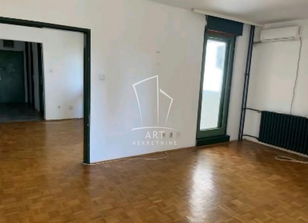 Slika 2 - Vidikovački venac, Trosoban stan za izdavanje, 77m2, 650€