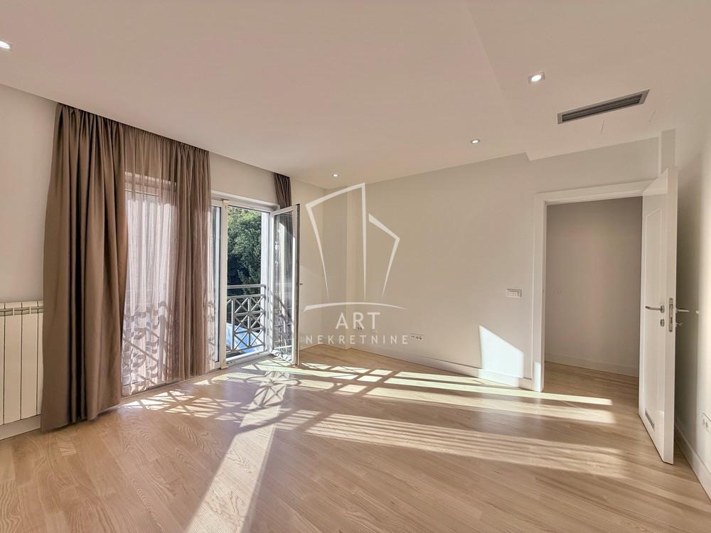 Slika 10 - 6. ličke divizije,  Kuća na prodaju, 182m2, 750.000€