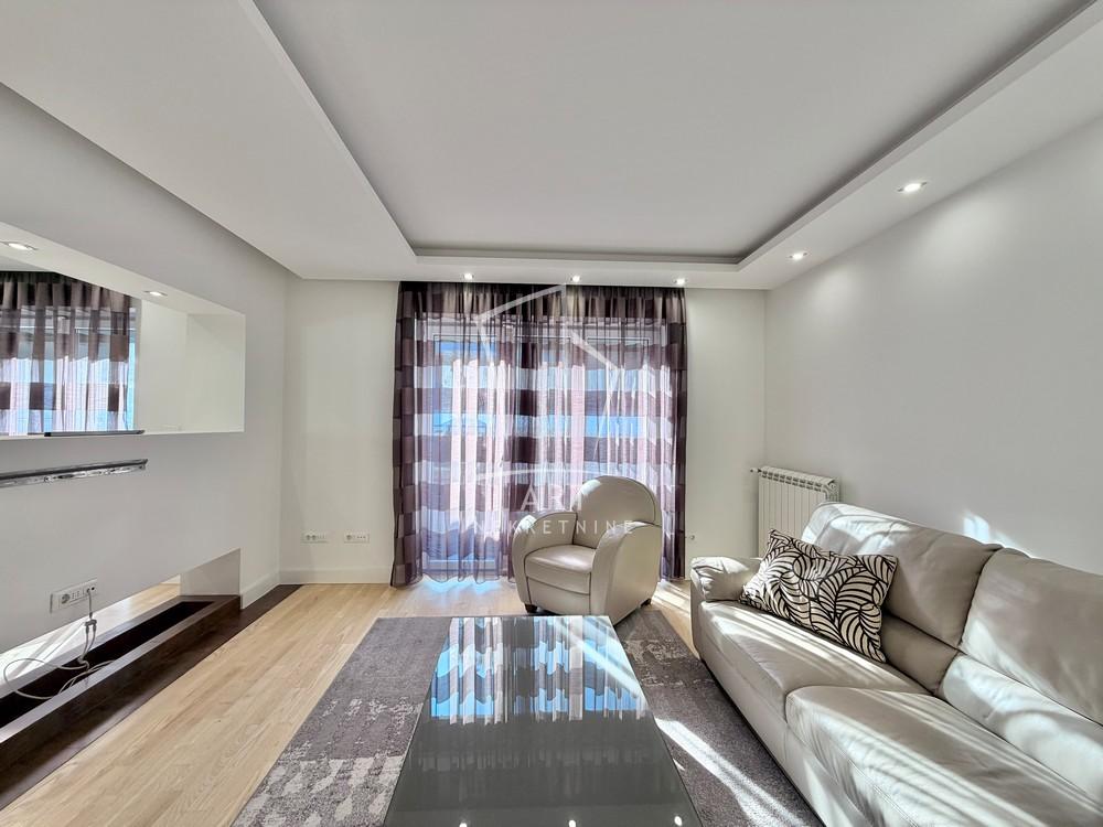 Slika 2 - 6. ličke divizije,  Kuća na prodaju, 182m2, 750.000€