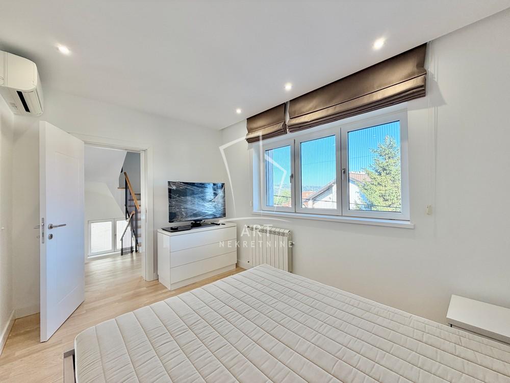 Slika 6 - 6. ličke divizije,  Kuća na prodaju, 182m2, 750.000€