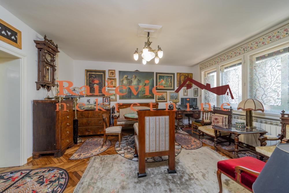 Slika 2 - Ljubomira Stojanovica, Trosoban stan na prodaju, 72m2, 350.000€