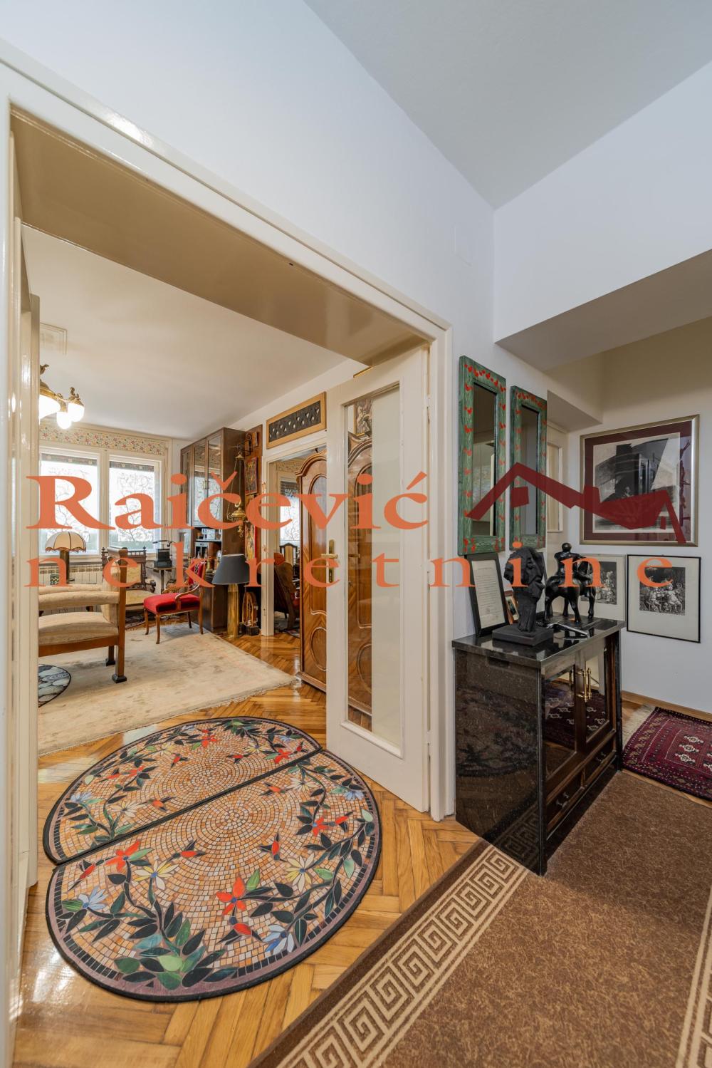 Slika 8 - Ljubomira Stojanovica, Trosoban stan na prodaju, 72m2, 350.000€