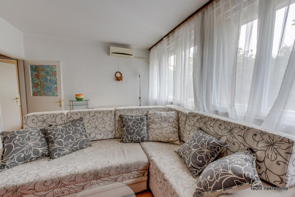 Slika 1 - Bulevar Zorana Đinđića, Dvosoban stan na prodaju, 52m2, 199.000€