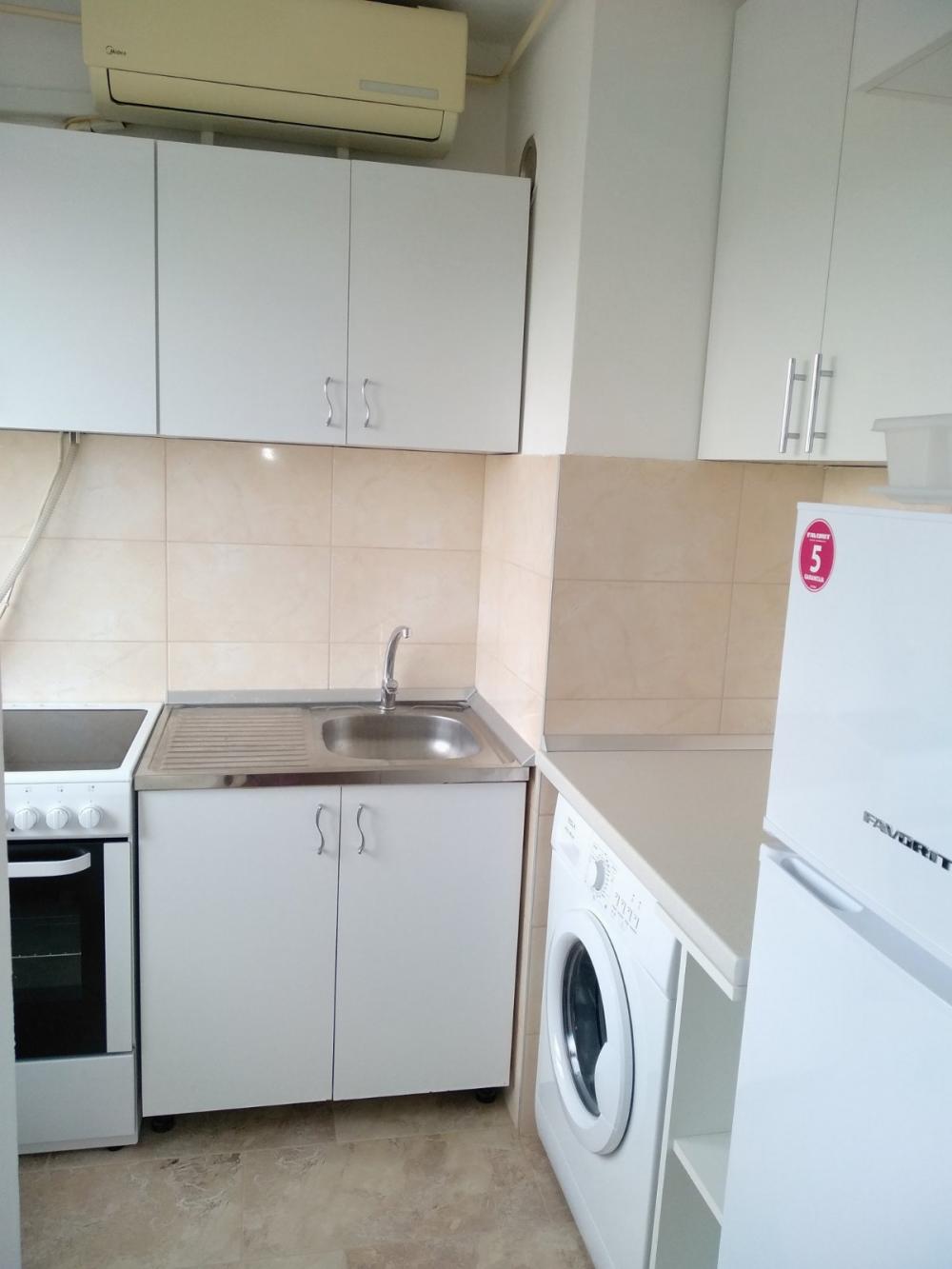 Slika 4 - Bulevar Kralja Aleksandra, Dvosoban stan za izdavanje, 45m2, 650€
