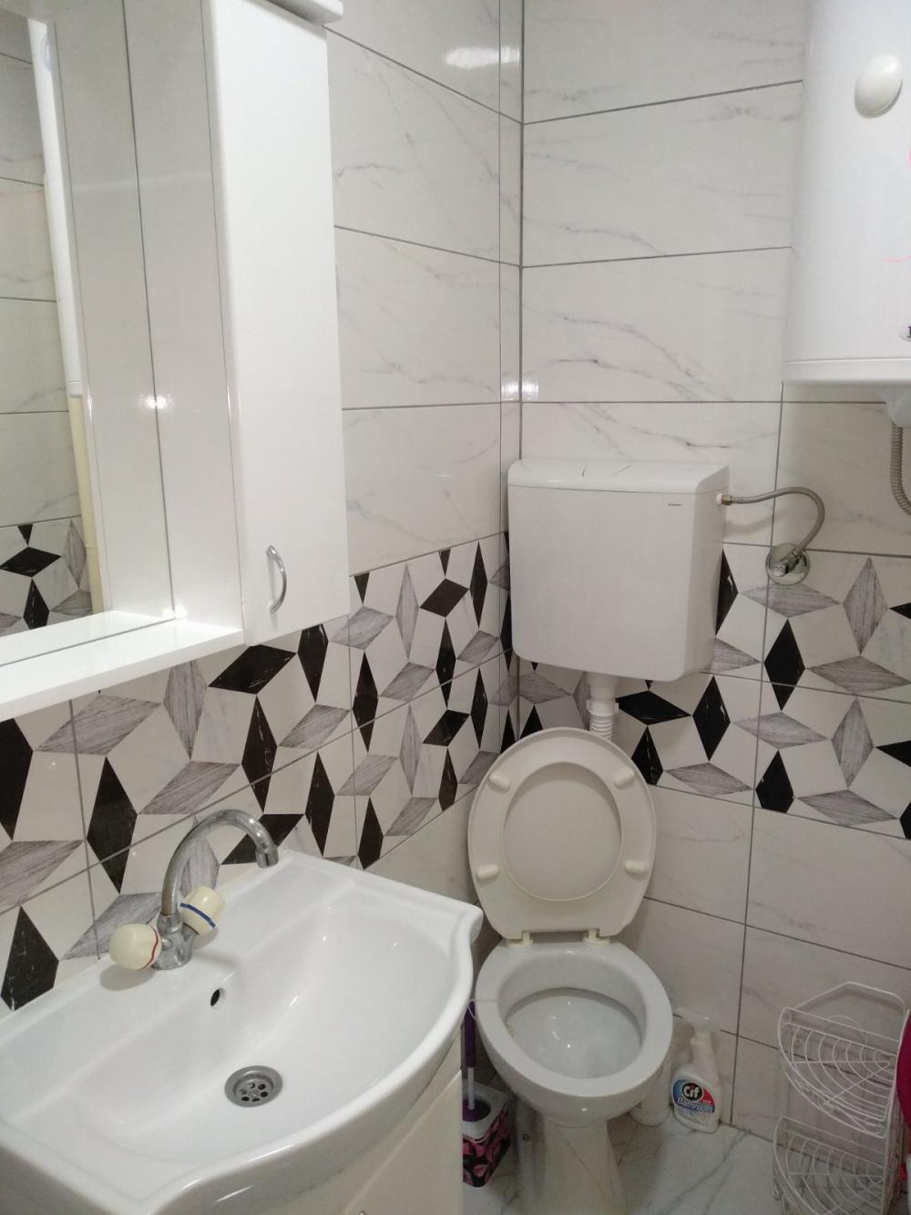 Slika 5 - Bulevar Kralja Aleksandra, Dvosoban stan za izdavanje, 45m2, 650€