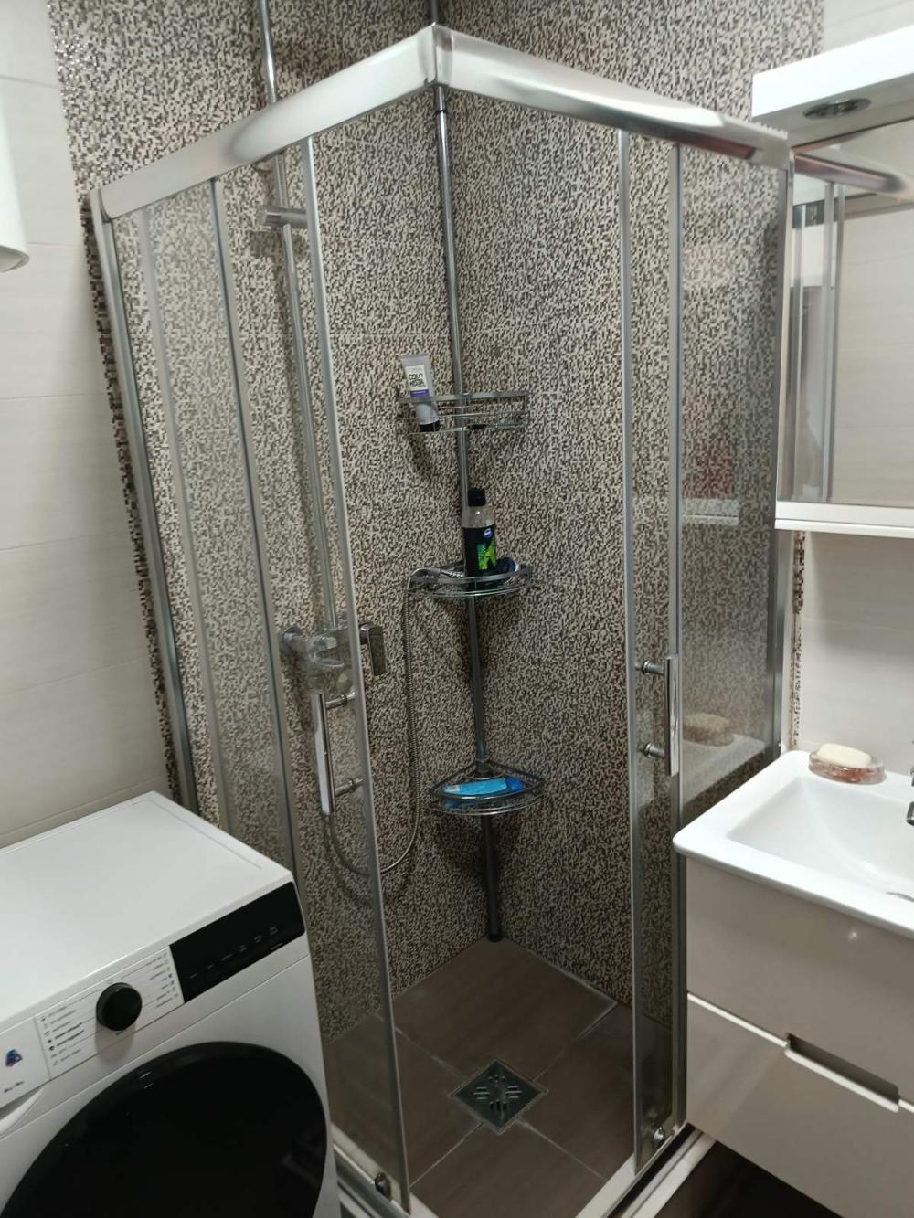 Slika 10 - Milića Rakića, Trosoban stan za izdavanje, 66m2, 700€