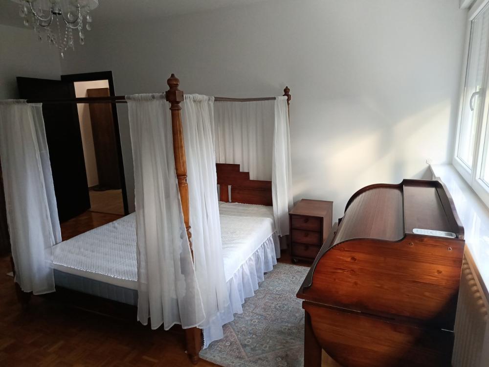 Slika 1 - Milića Rakića, Trosoban stan za izdavanje, 66m2, 700€