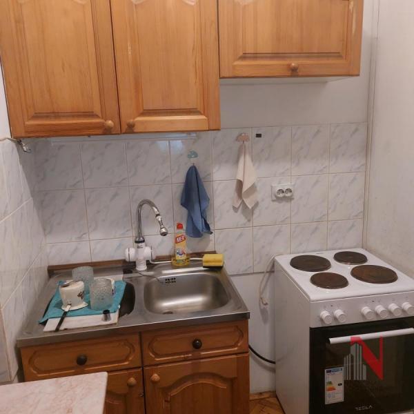 Slika 1 - ŽELEZNIČKA, Jednoiposoban stan za izdavanje, 35m2, 350€
