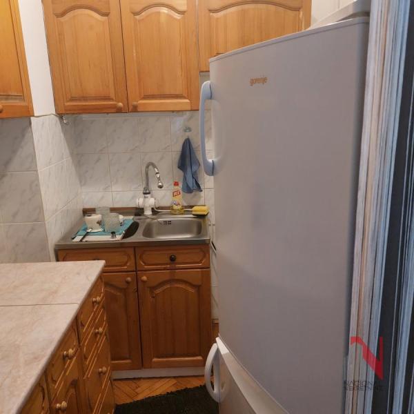 Slika 2 - ŽELEZNIČKA, Jednoiposoban stan za izdavanje, 35m2, 350€