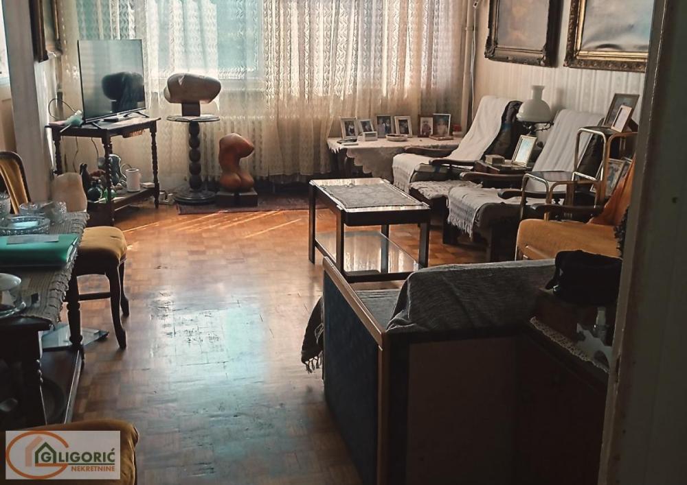 Slika 1 - Četvorosoban stan na prodaju, 109m2, 390.000€