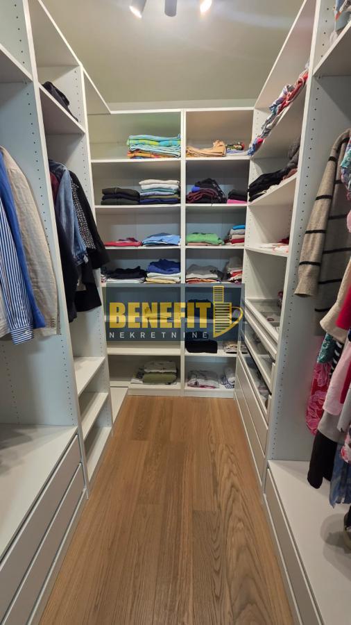 Slika 8 - Četvorosoban stan na prodaju, 119m2, 467.000€
