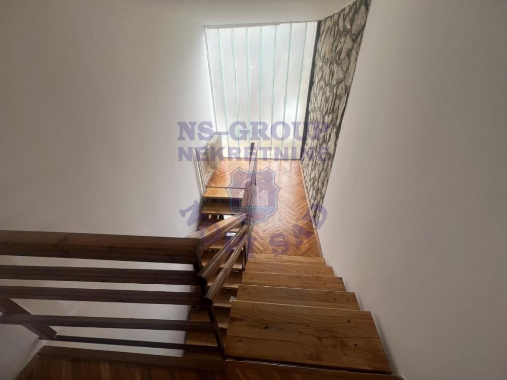 Slika 3 - Temerin, Cara Dusana,  Kuća na prodaju, 133m2, 212.180€