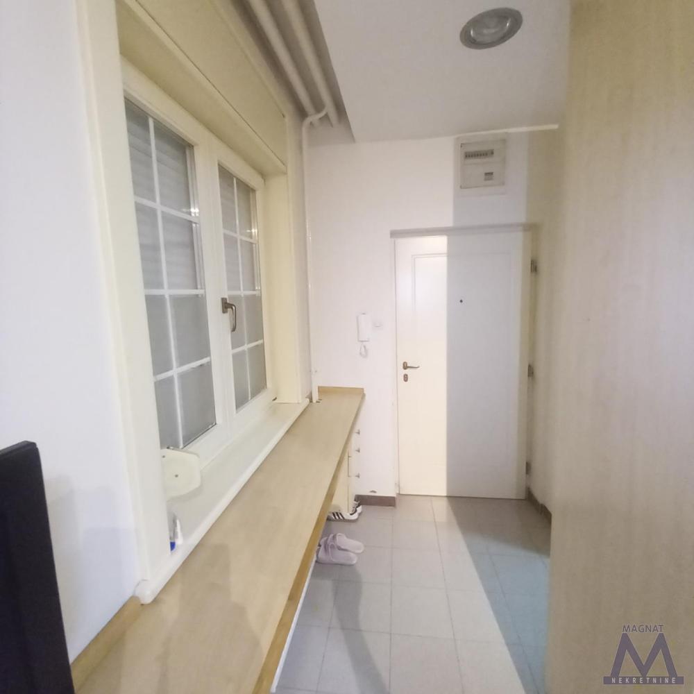 Slika 4 -  Stan na prodaju, 27m2, 88.000€