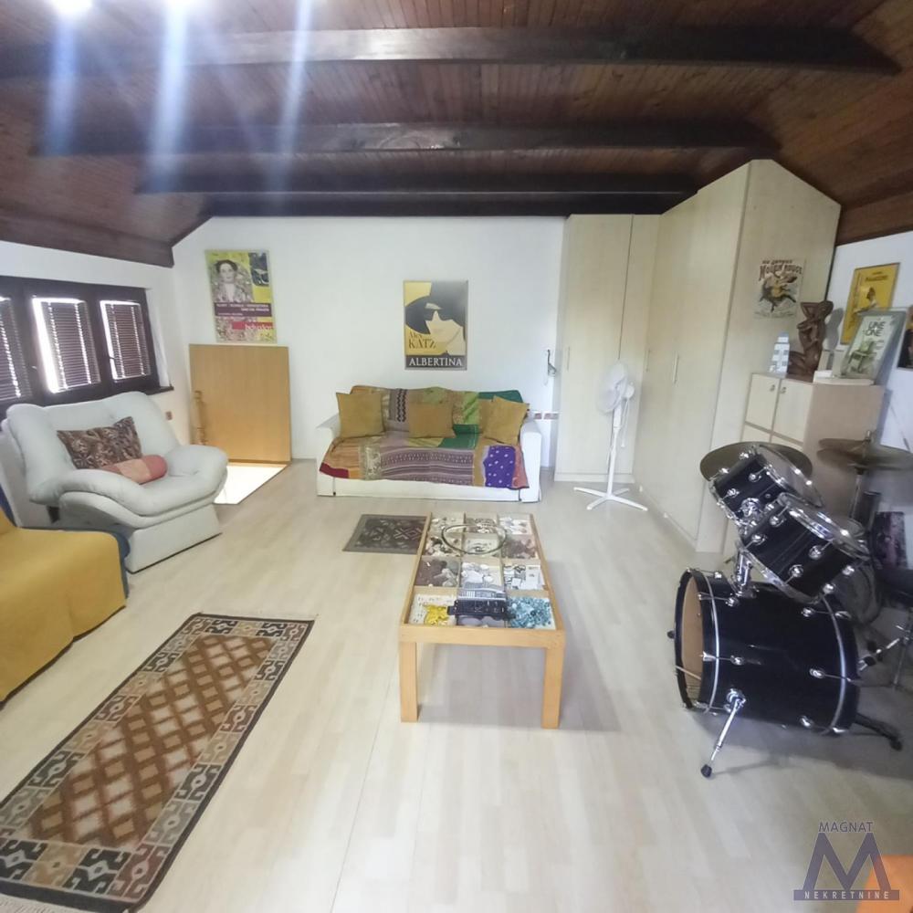Slika 4 -  Kuća na prodaju, 60m2, 110.000€