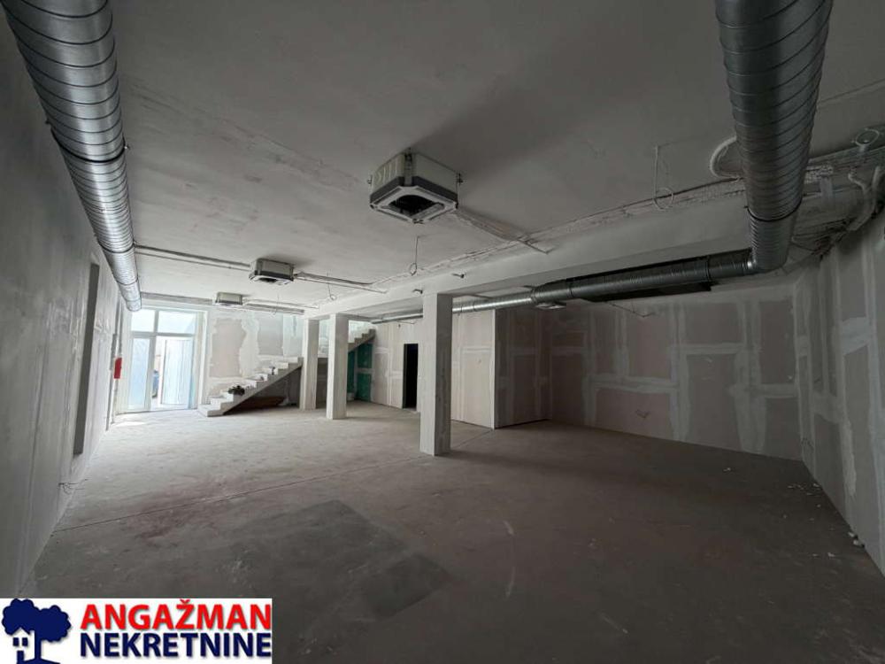 Slika 4 - Gundulićeva,  Lokal na prodaju, 244m2, 595.000€