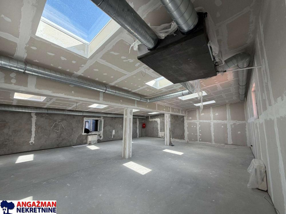 Slika 6 - Gundulićeva,  Lokal na prodaju, 244m2, 595.000€