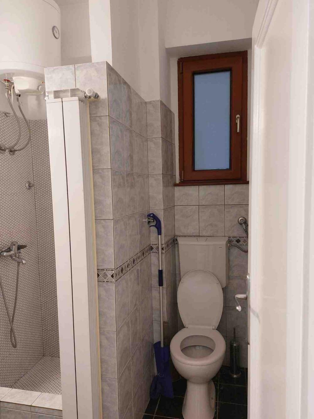 Slika 10 - Jug Bogdanova, Četvorosoban stan za izdavanje, 66m2, 750€