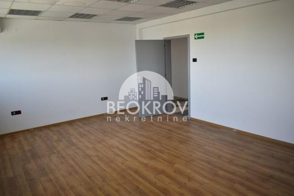 Slika 2 - Cara Dušana,  Lokal za izdavanje, 216m2, 2.376€