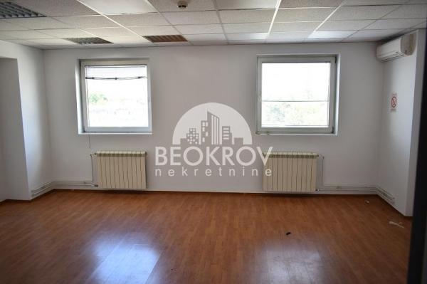 Slika 5 - Cara Dušana,  Lokal za izdavanje, 216m2, 2.376€