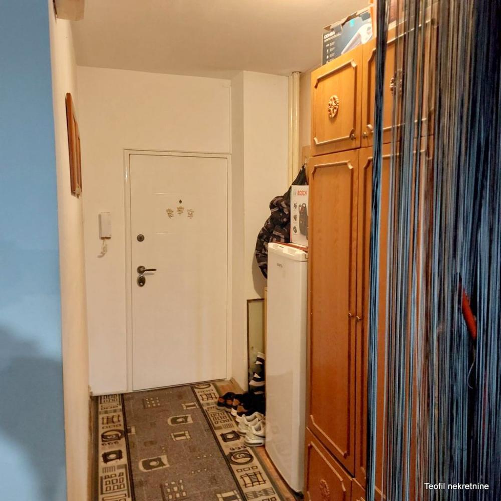 Slika 5 - Mića Radakovića, Dvoiposoban stan na prodaju, 54m2, 186.000€