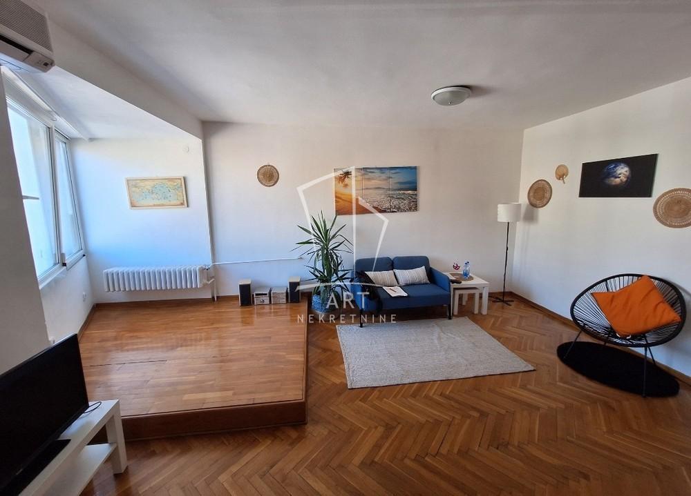 Glavna slika -Ustanička, Jednoiposoban stan na prodaju, 42m2, 159.000€