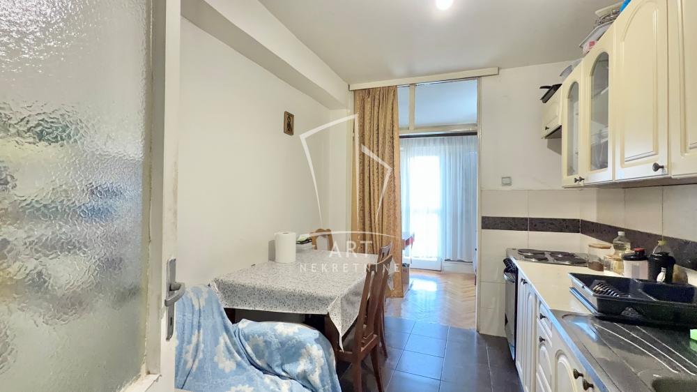 Slika 5 - Bulevar despota Stefana, Dvoiposoban stan na prodaju, 70m2, 220.000€
