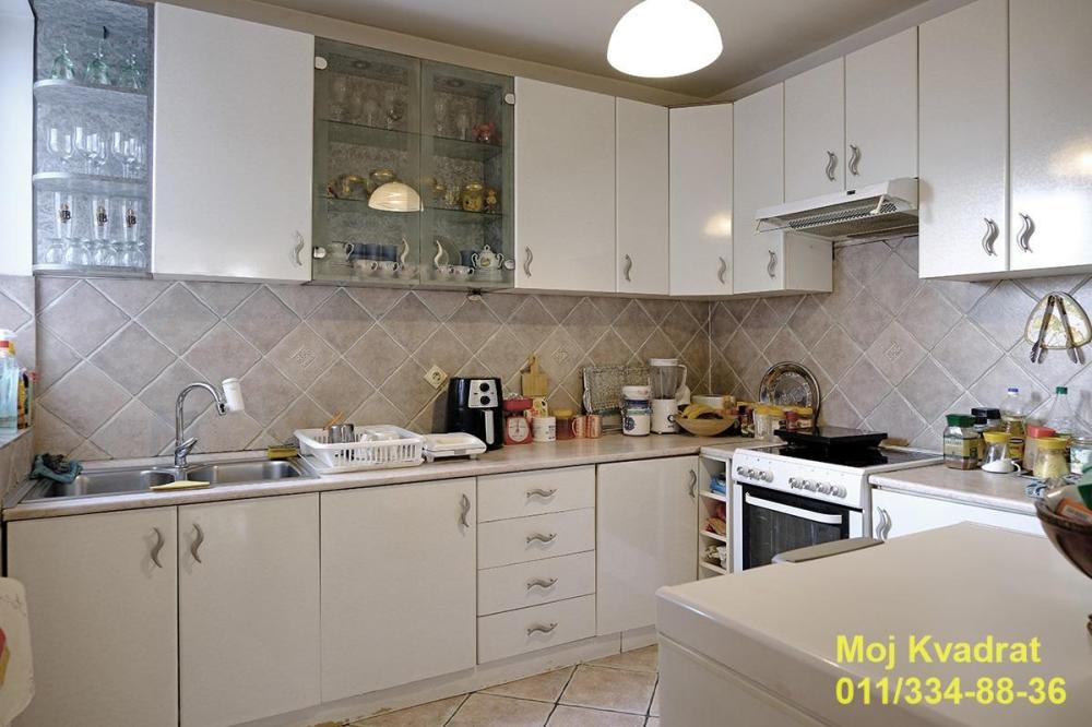 Slika 2 - Petosoban stan na prodaju, 144m2, 355.000€