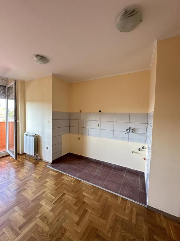 Slika 8 - Četvorosoban stan za izdavanje, 103m2, 599€
