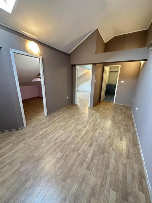 Slika 10 - Četvorosoban stan za izdavanje, 103m2, 599€