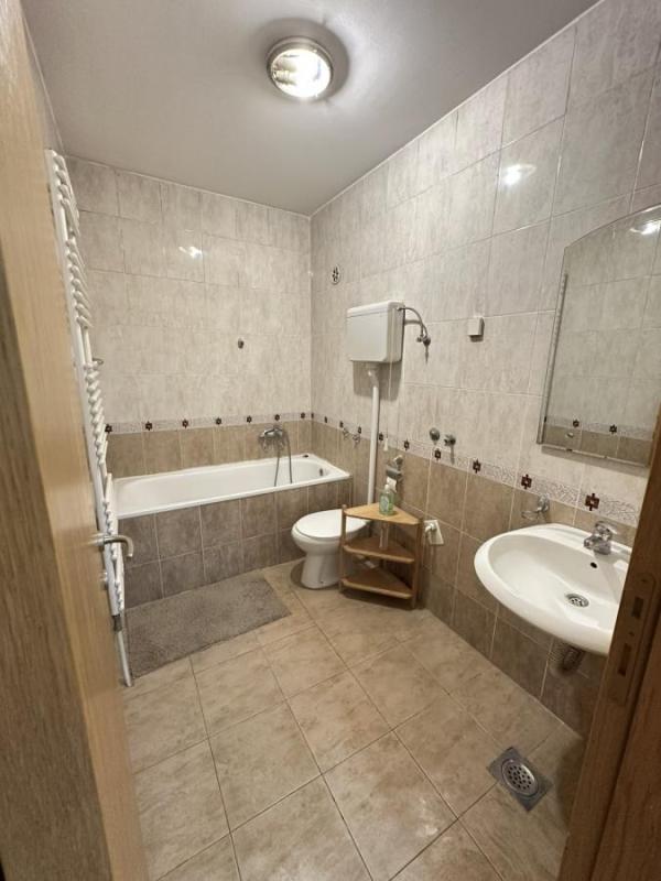 Slika 9 - Četvorosoban stan za izdavanje, 103m2, 599€