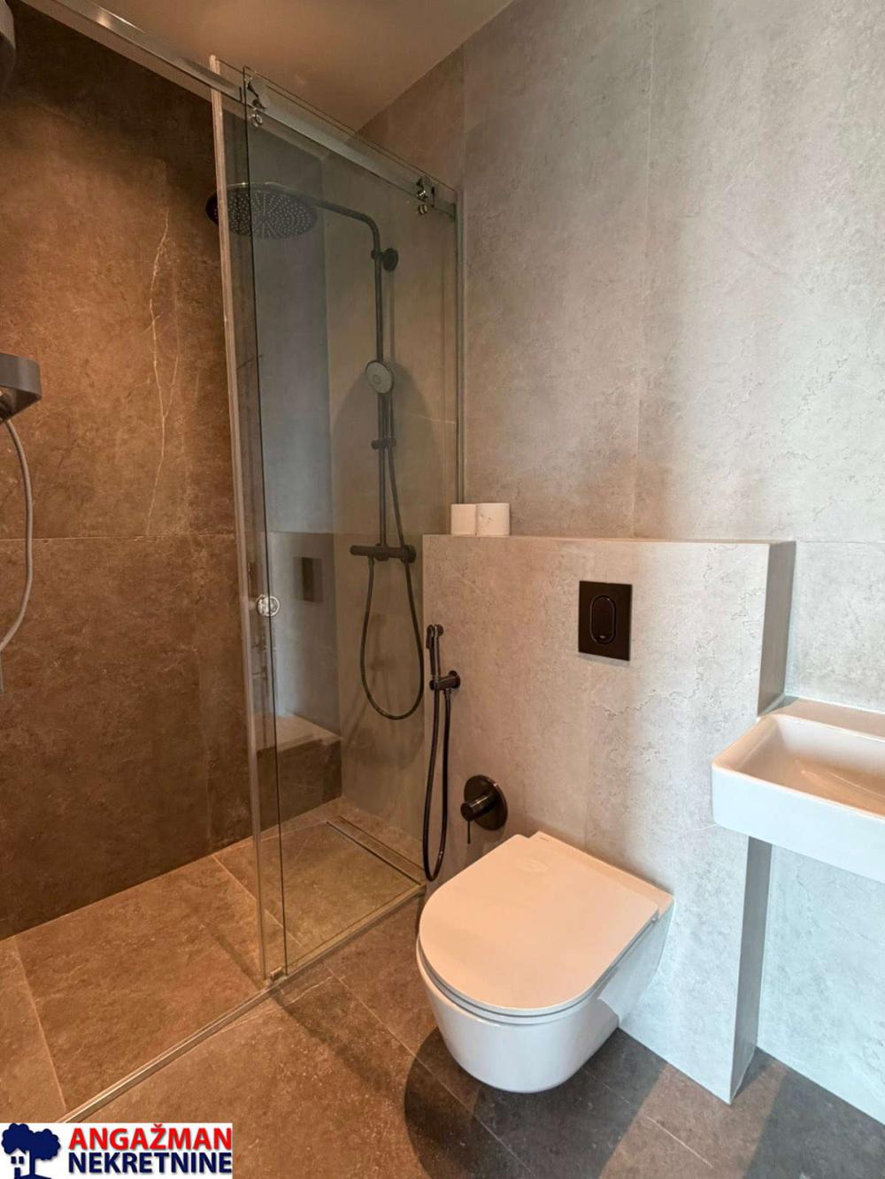 Slika 3 - Omladinskih brigada, Četvorosoban stan na prodaju, 134m2, 549.990€