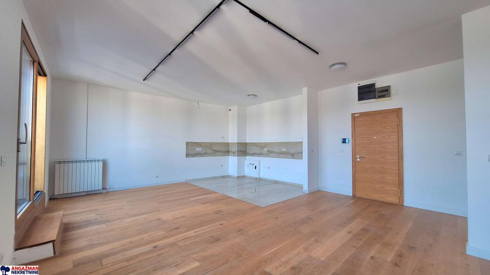 Slika 1 - Tadije Sondermajera, Trosoban stan na prodaju, 107m2, 430.000€