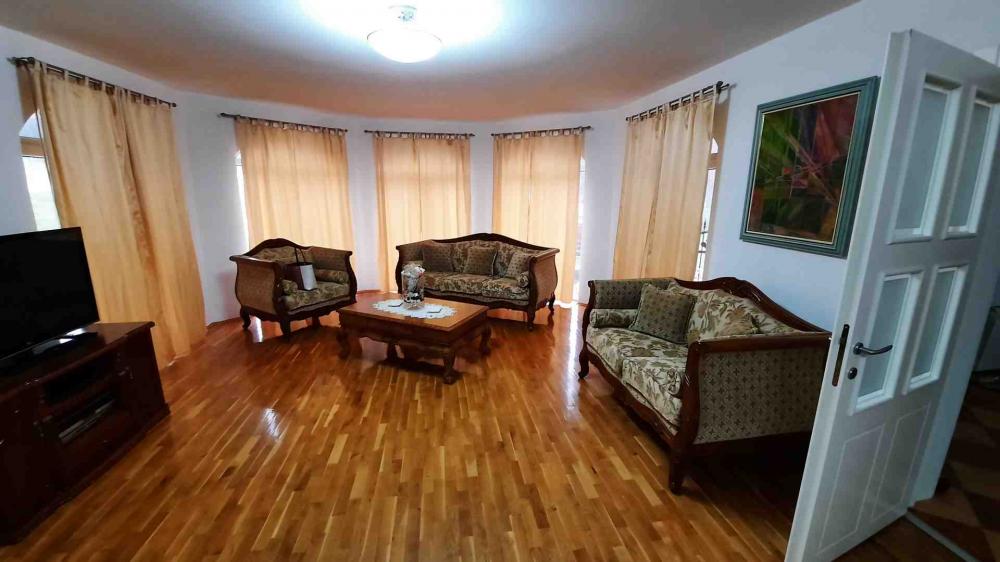 Slika 8 - Put za Markoviće, Kuća za izdavanje, 554m2, 8.000€