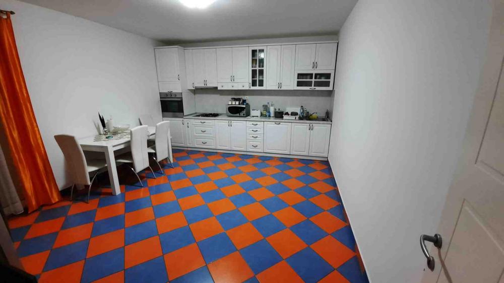 Slika 9 - Put za Markoviće, Kuća za izdavanje, 554m2, 8.000€