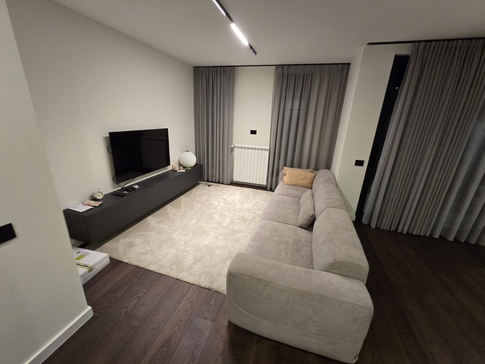 Glavna slika -Kneza Stracimira, Trosoban stan na prodaju, 66m2, 335.000€