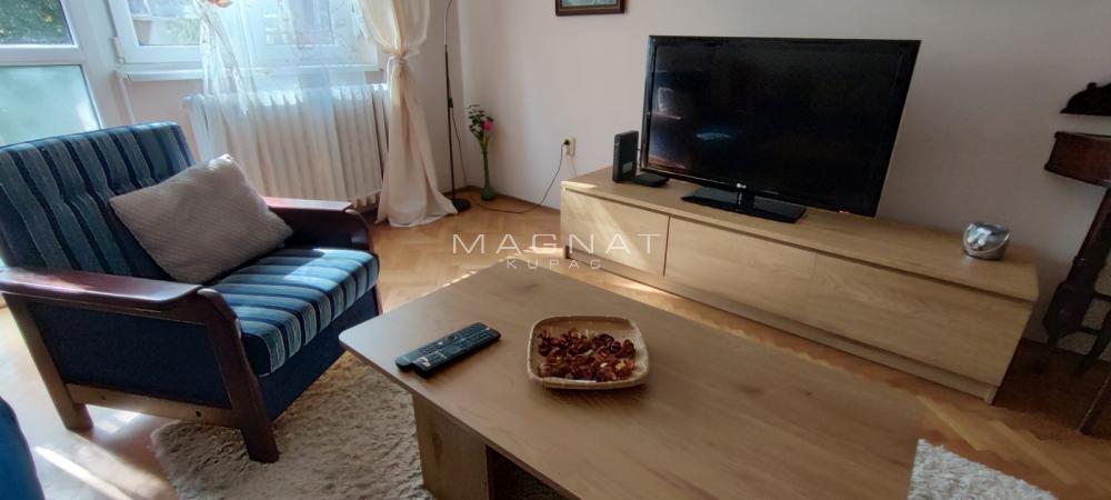 Slika 1 - Krunska, Dvosoban stan za izdavanje, 74m2, 1.200€