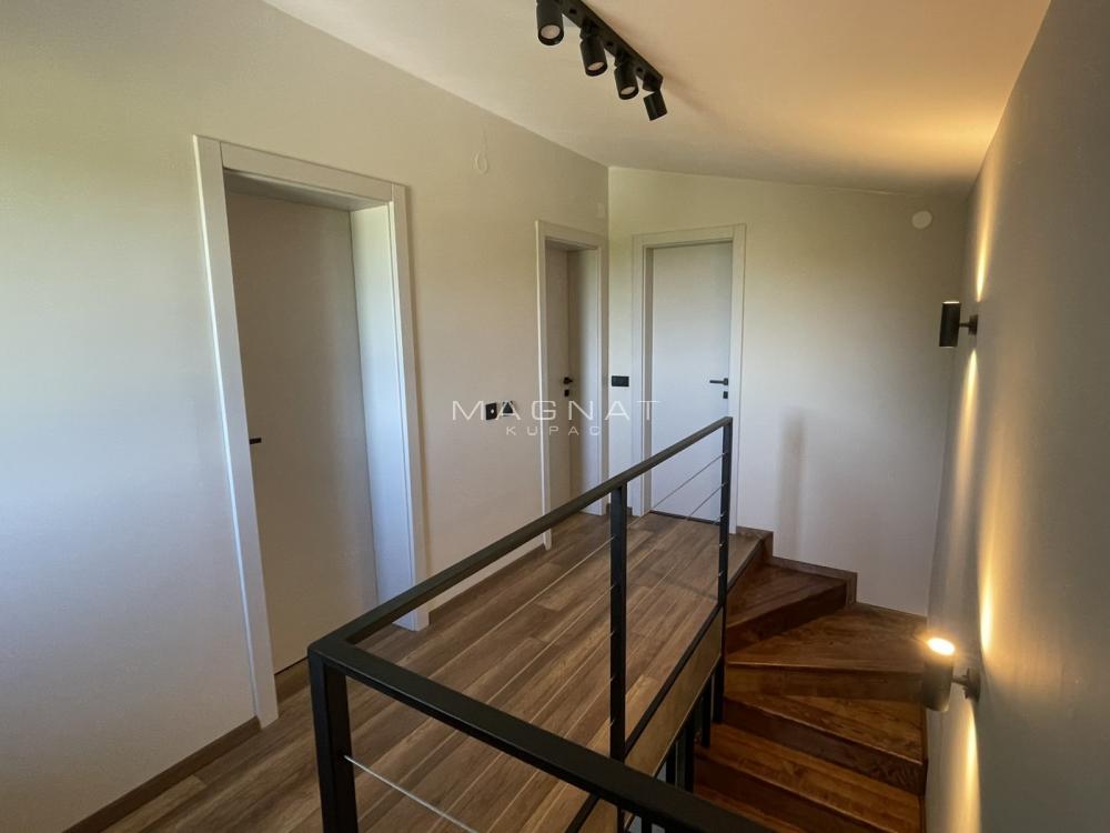 Slika 7 - Kralja Petra I,  Kuća na prodaju, 148m2, 259.000€