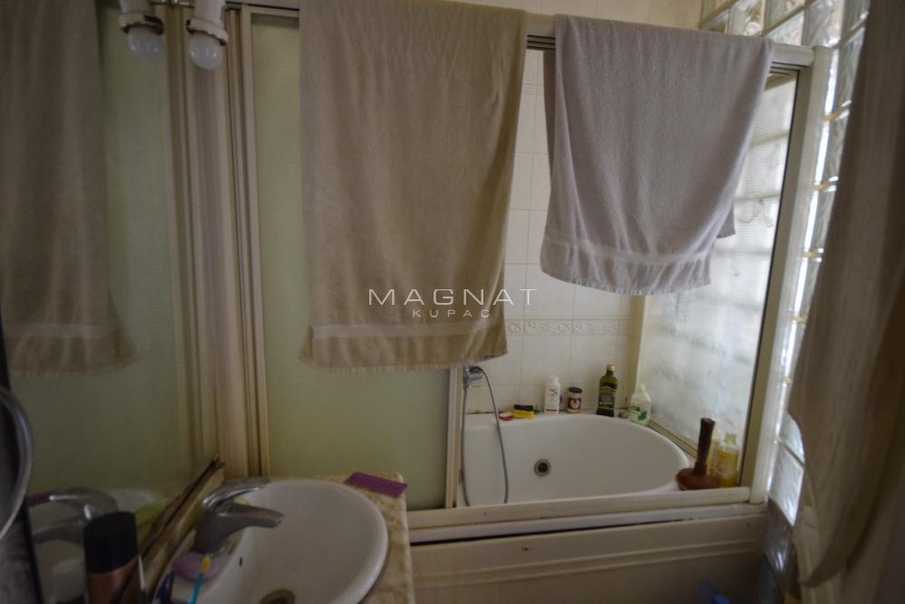 Slika 11 - Krunska, Trosoban stan na prodaju, 74m2, 385.000€