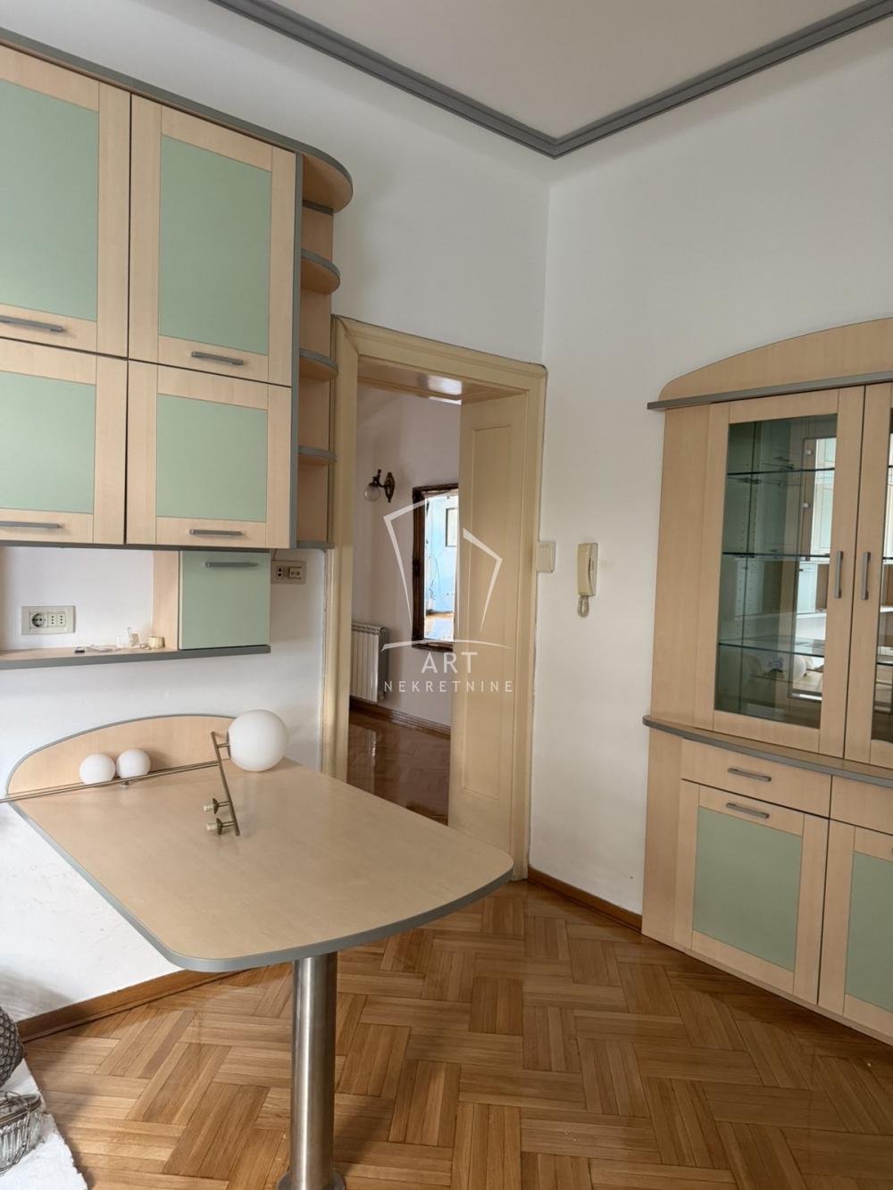 Slika 4 - Prote Mateje, Petosoban stan za izdavanje, 150m2, 2.500€
