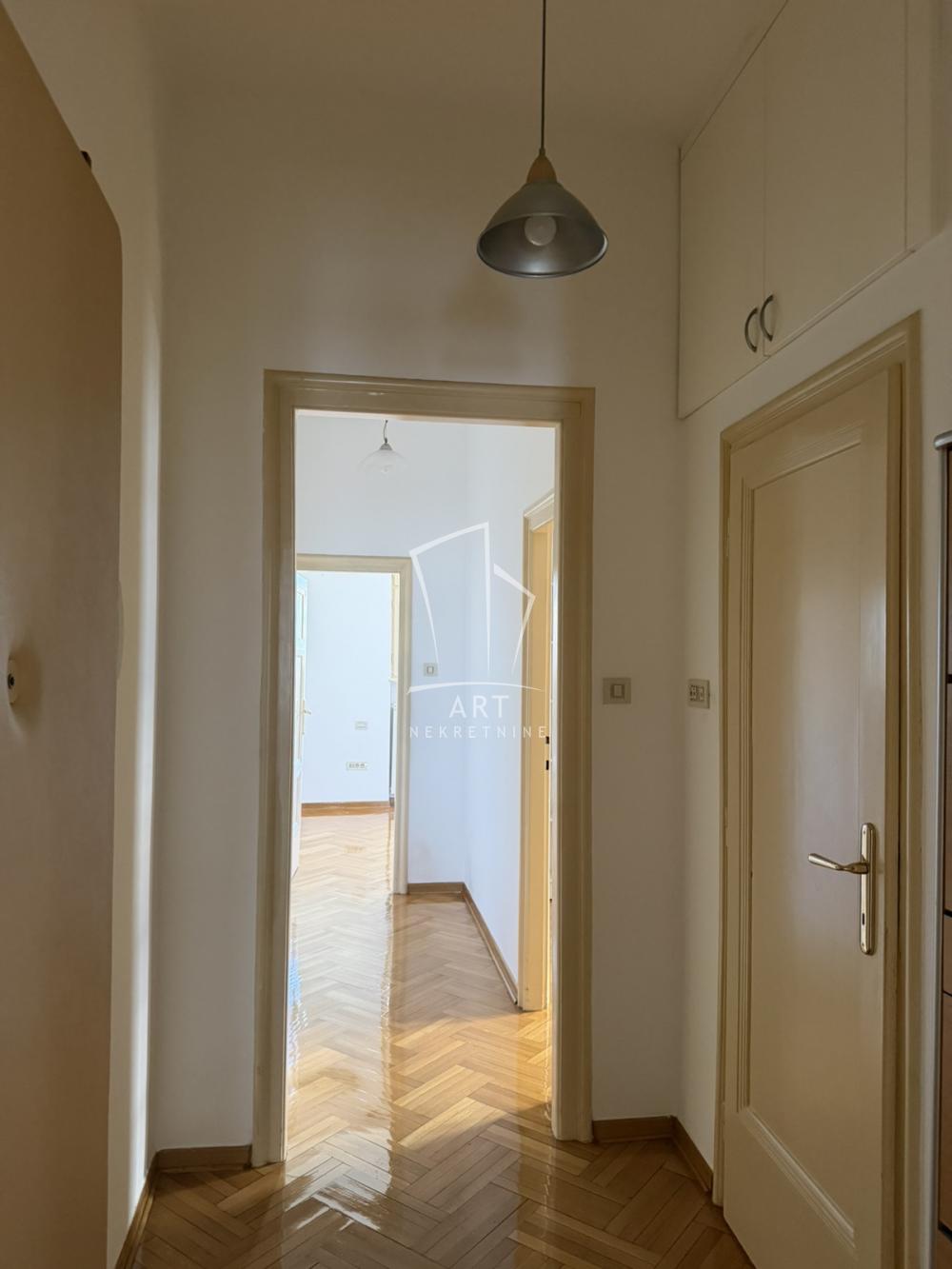 Slika 7 - Prote Mateje, Petosoban stan za izdavanje, 150m2, 2.500€