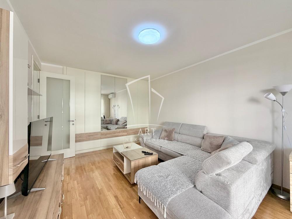 Slika 2 - Jurija Gagarina, Dvosoban stan za izdavanje, 68m2, 1.200€