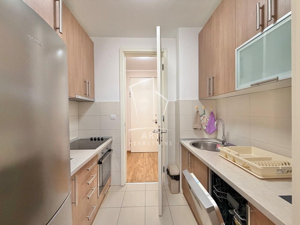 Slika 6 - Jurija Gagarina, Dvosoban stan za izdavanje, 68m2, 1.200€
